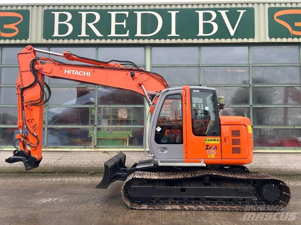Hitachi ZX 135 US Bageri guseničari