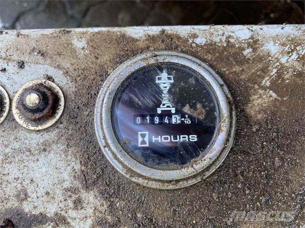 SkyJack SJ3219 Makazaste platforme