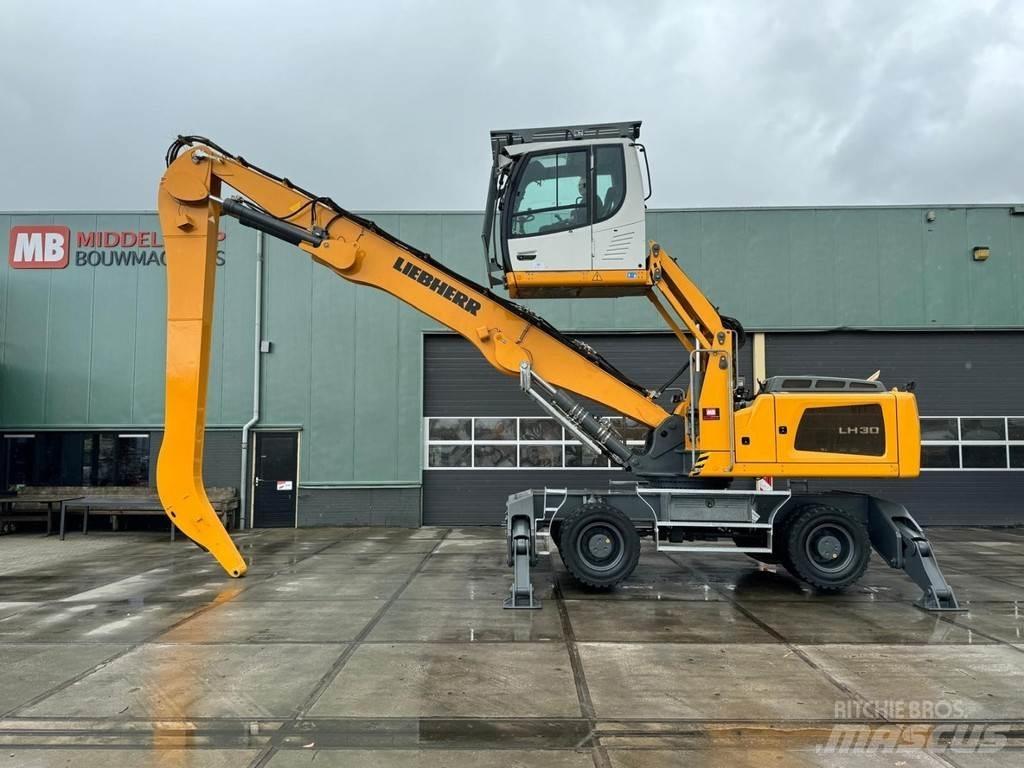 Liebherr LH 30 M Bageri za prenos primarnih/sekundarnih sirovina