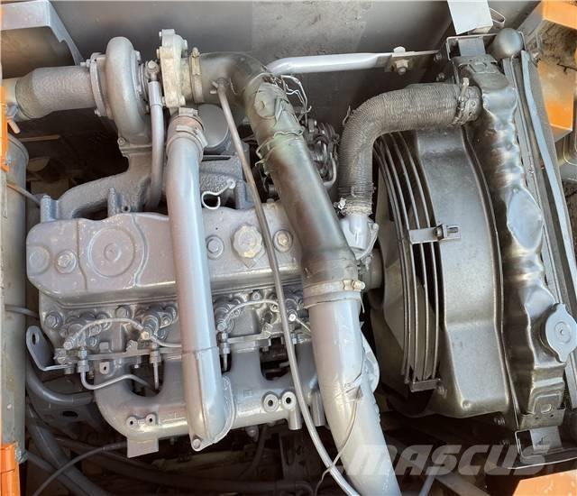 Hitachi EX120 Bageri guseničari