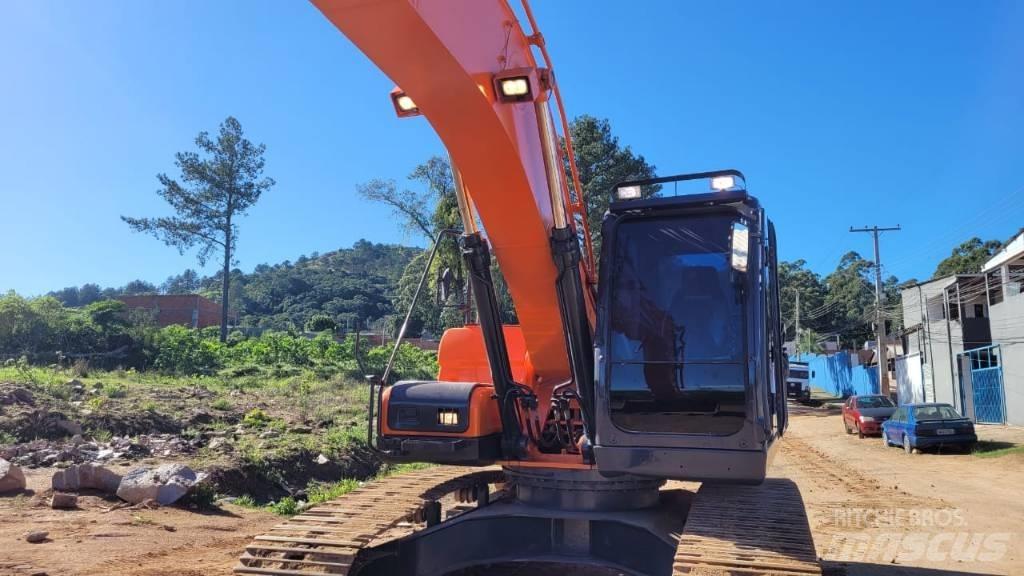 Doosan DX 225 LCA Bageri guseničari