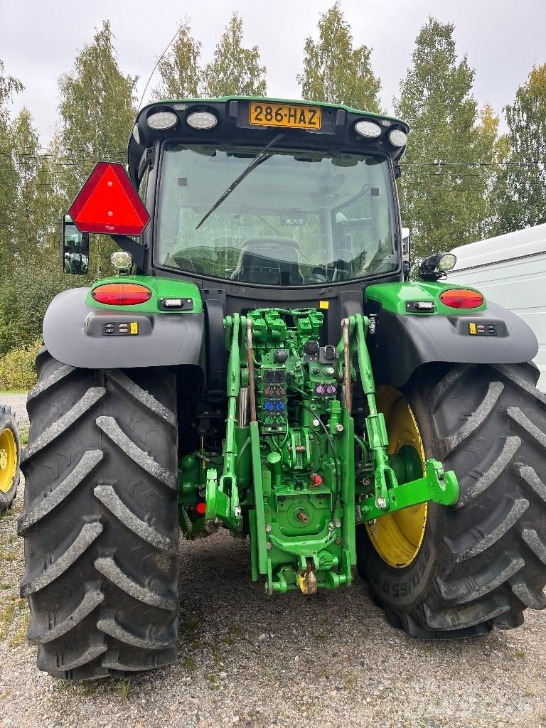 John Deere 6155 R Traktori