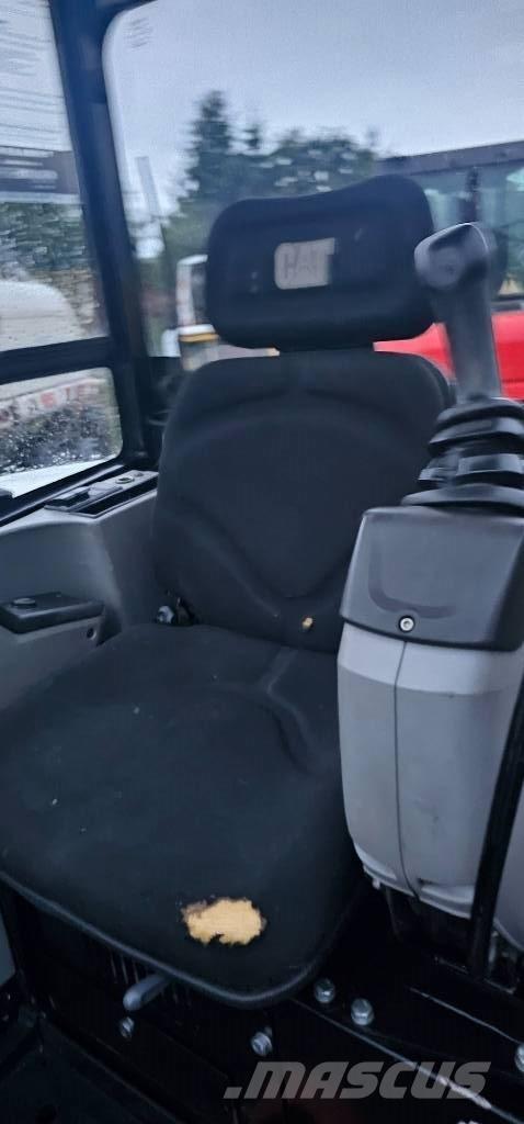 CAT 302.7 D CR Mini bageri < 7t