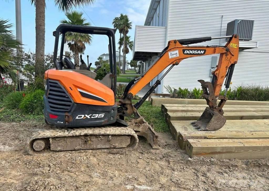 Doosan DX 35 Mini bageri < 7t