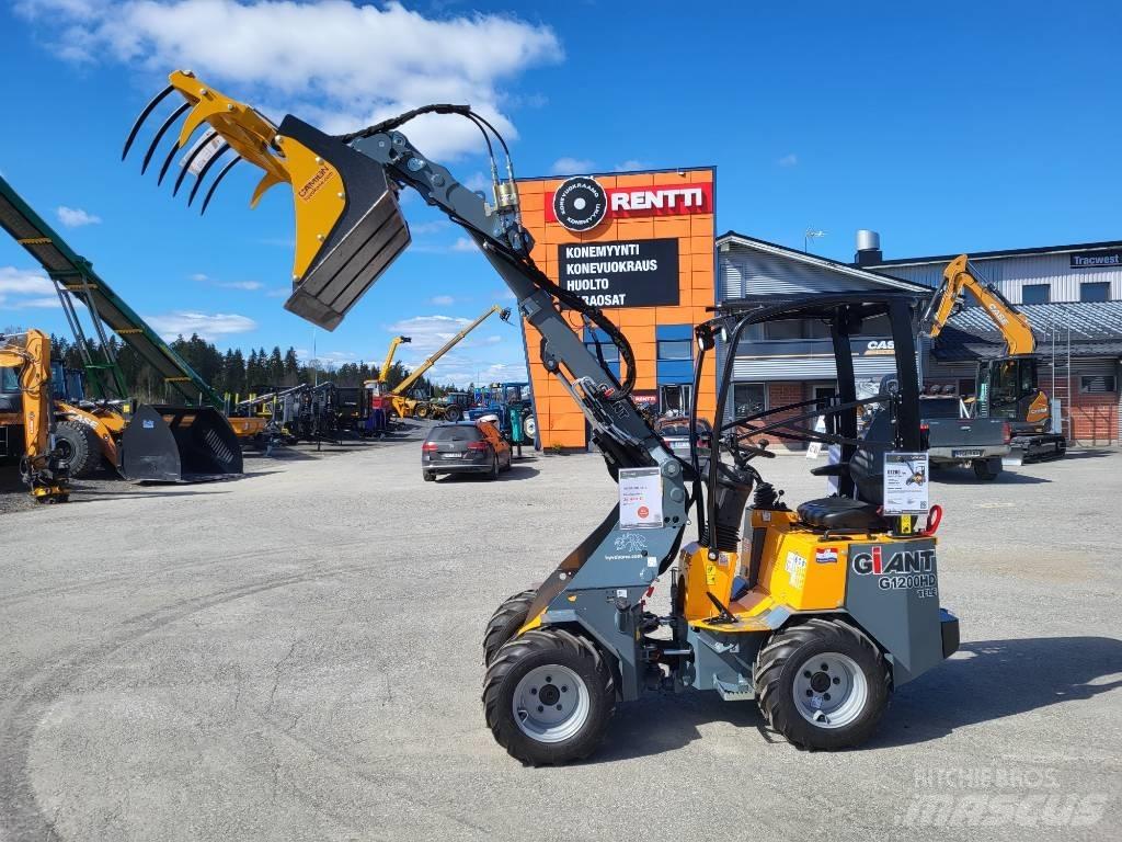 GiANT G 1200 Višenamenski utovarivači