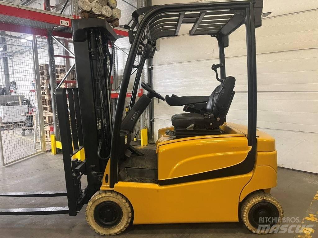 Yale ERP 16 VF Električni viljuškari