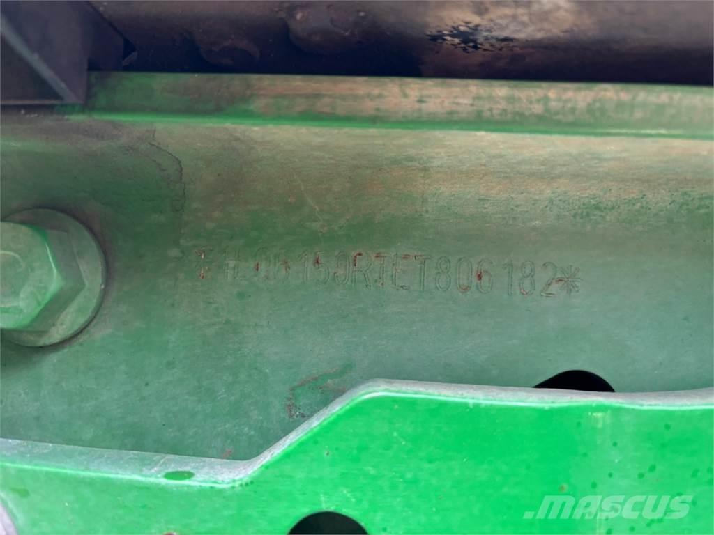 John Deere 6150R Traktori