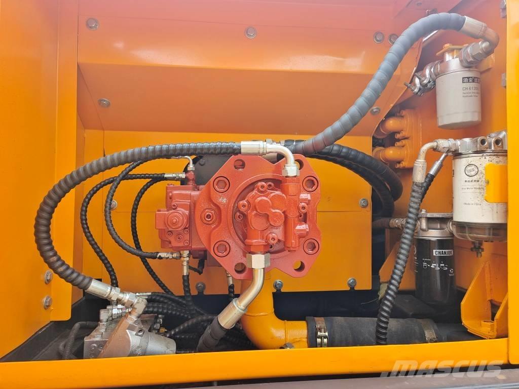 Hyundai HX 220 HD Bageri guseničari