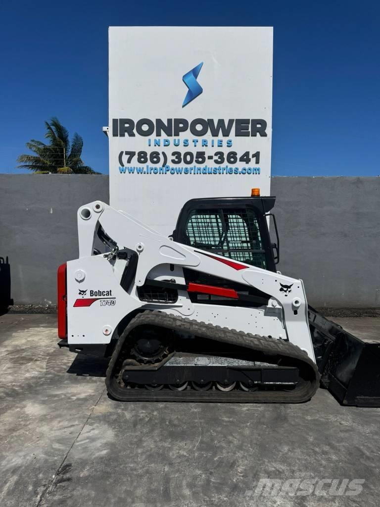 Bobcat T 740 Skid steer mini utovarivači