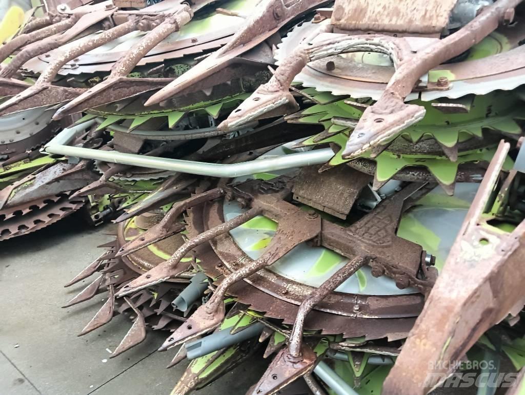 CLAAS ORBIS 750 Mašine za stočnu hranu sa sopstvenim pogonom