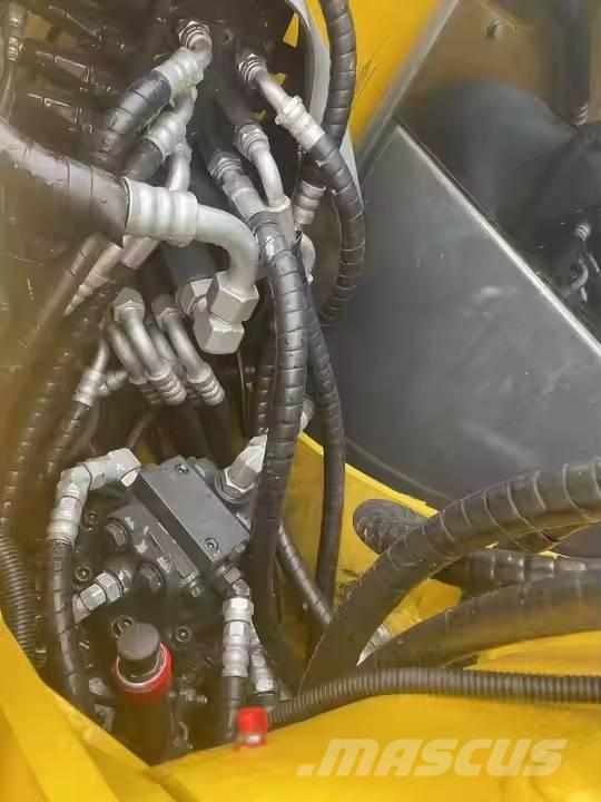 Komatsu PC70-8 Midi bageri 7t – 12t