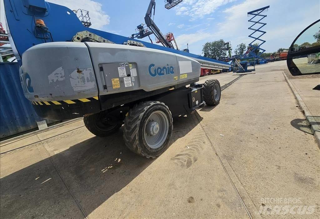 Genie SX135 XC Teleskopske podizne platforme