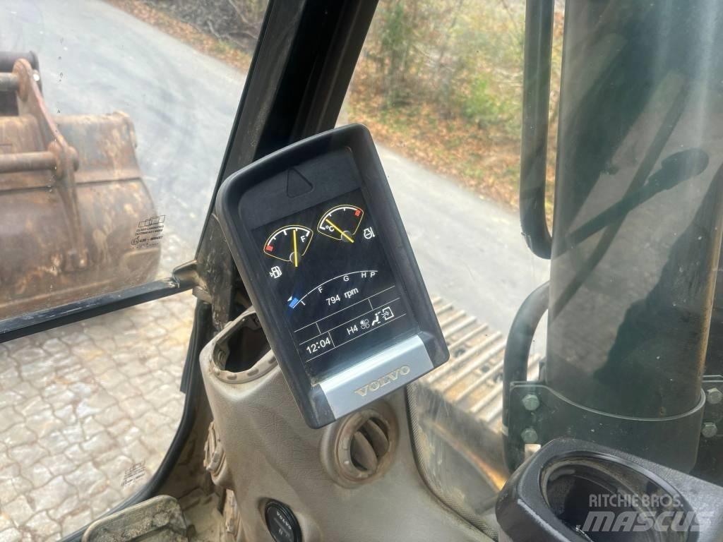 Volvo EC 220 DL Bageri guseničari
