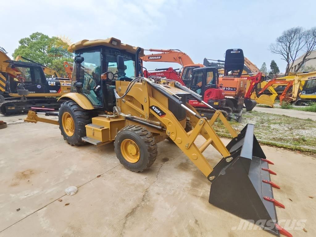 CAT 420 F Rovokopači