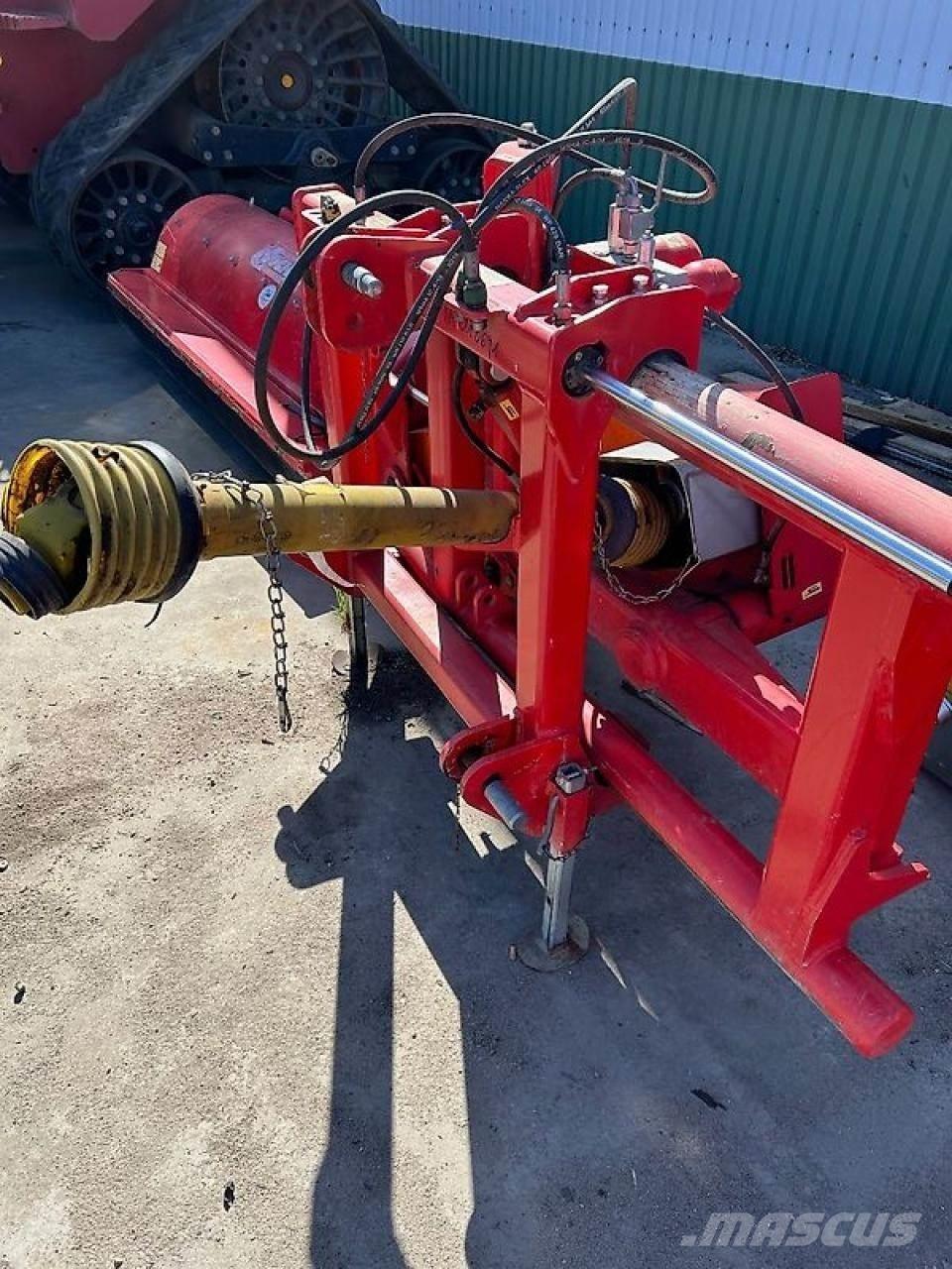 Dücker USM 21 Kosilice za livade