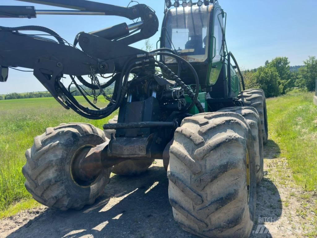 John Deere 1470 E Harversteri