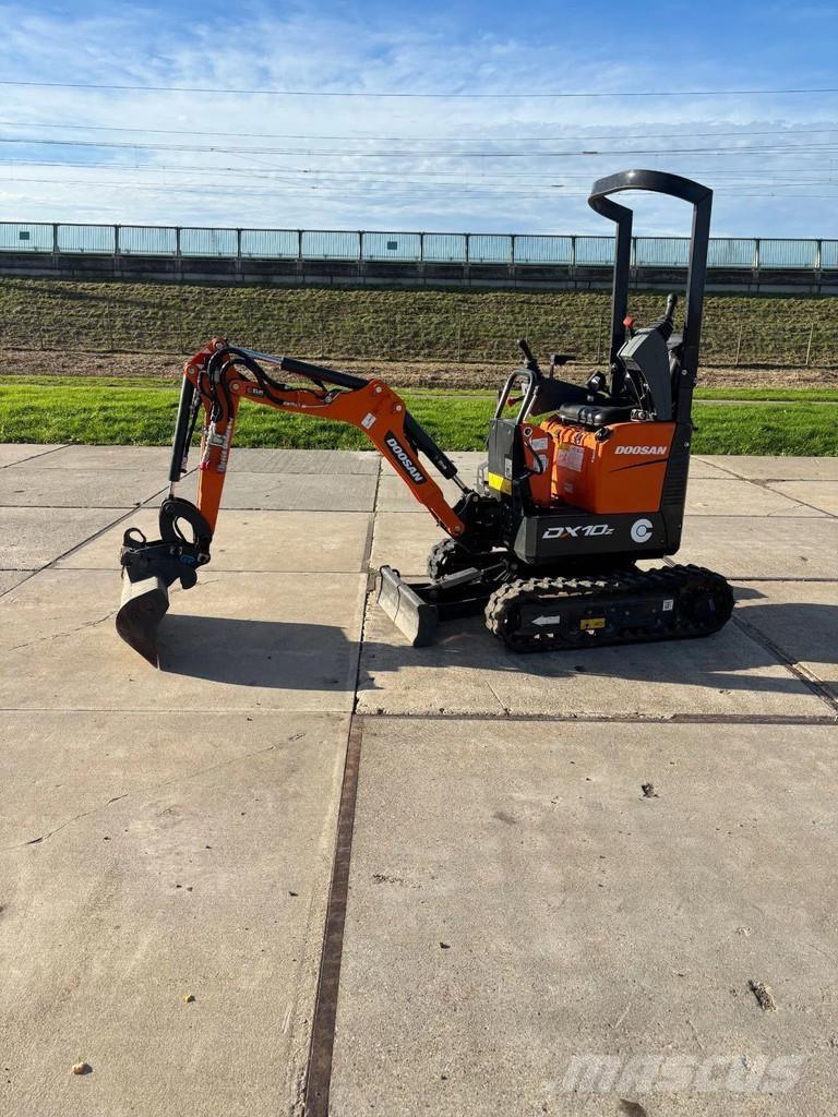 Doosan DX10Z Mini bageri < 7t