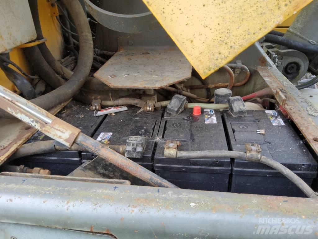 Volvo EW 200 Bageri točkaši