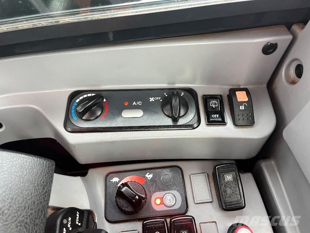 Kubota KX 080-4 Midi bageri 7t – 12t