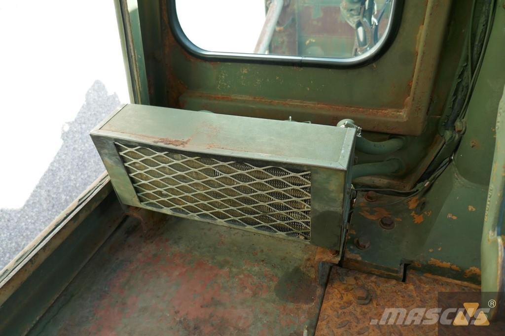 CAT D7G Ex-army Buldožeri guseničari