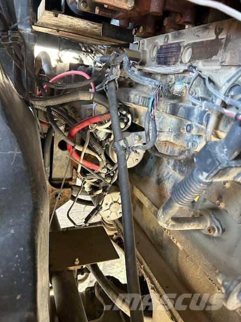 Komatsu 605-7 Kruti damperi