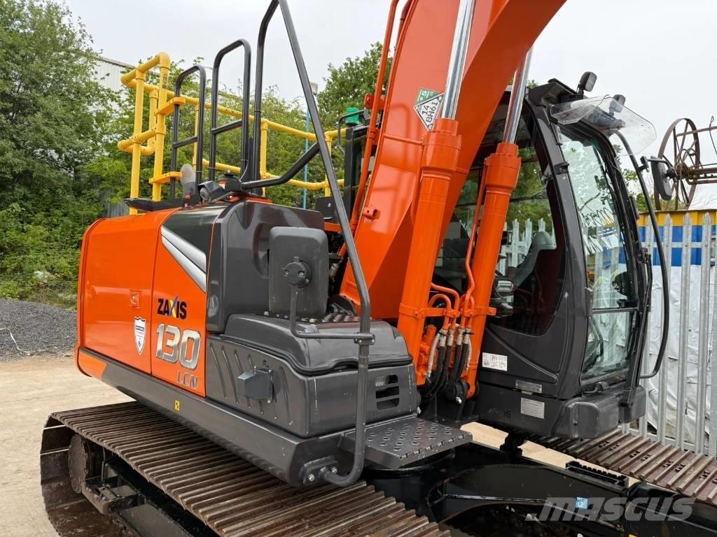 Hitachi ZX130-7 Bageri guseničari
