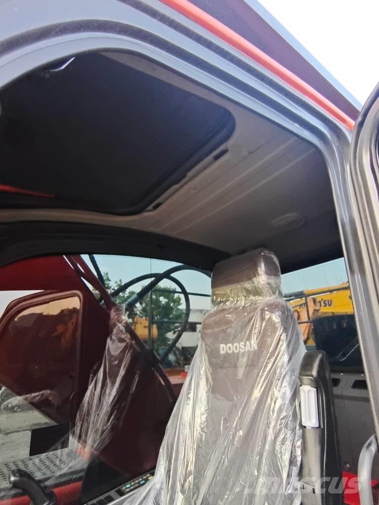 Doosan DX 225 LC-9C Bageri guseničari