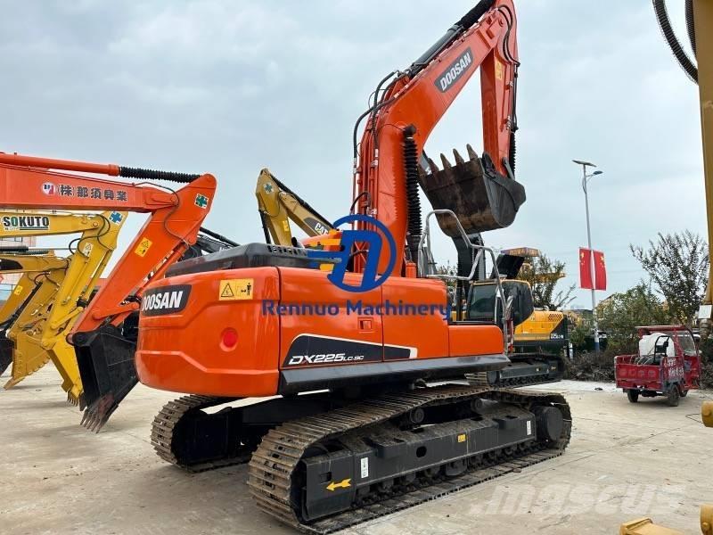 Doosan DX 225 LC-9C Bageri guseničari