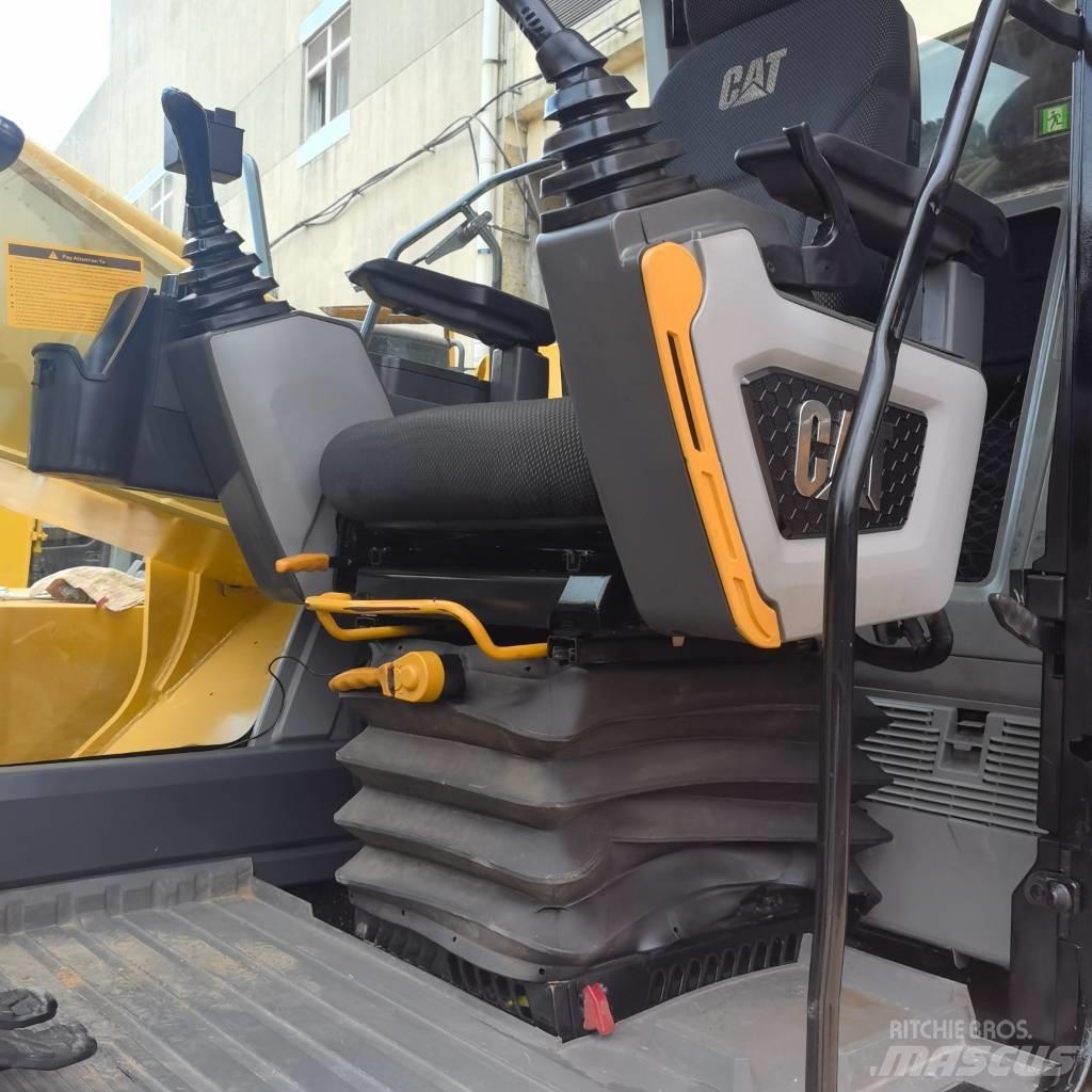 CAT 320 GC Bageri guseničari