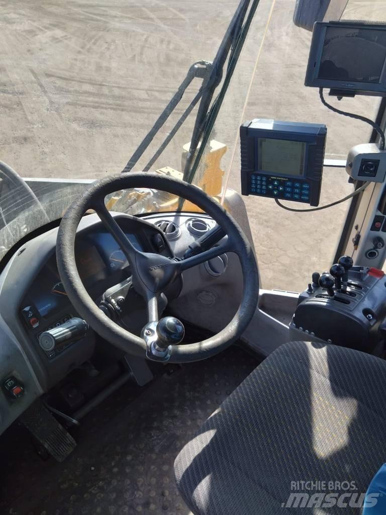 Volvo L 220 F Utovarivači na točkove
