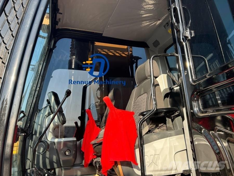 CAT 329D2L Bageri guseničari