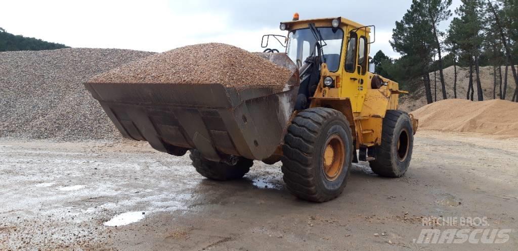  Cargadora volvo L90 Mini utovarivači