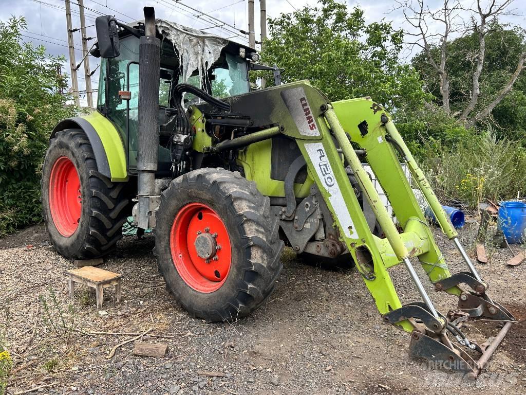 CLAAS Arion 420 Traktori