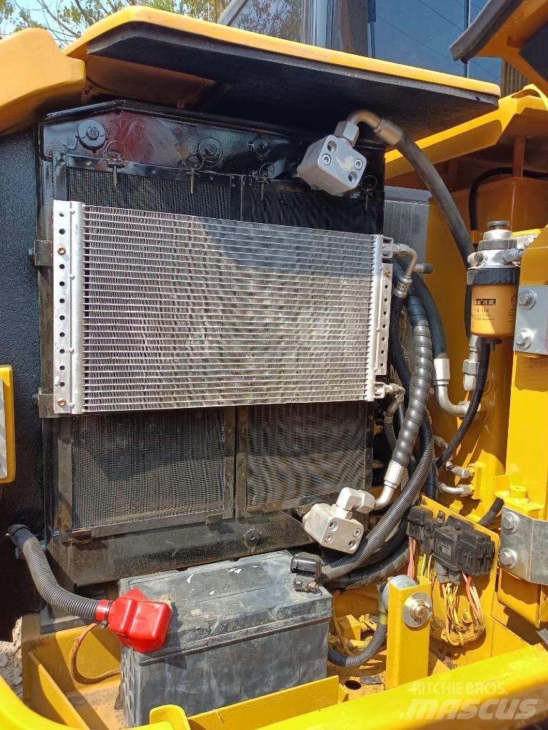 CAT 306 Mini bageri < 7t