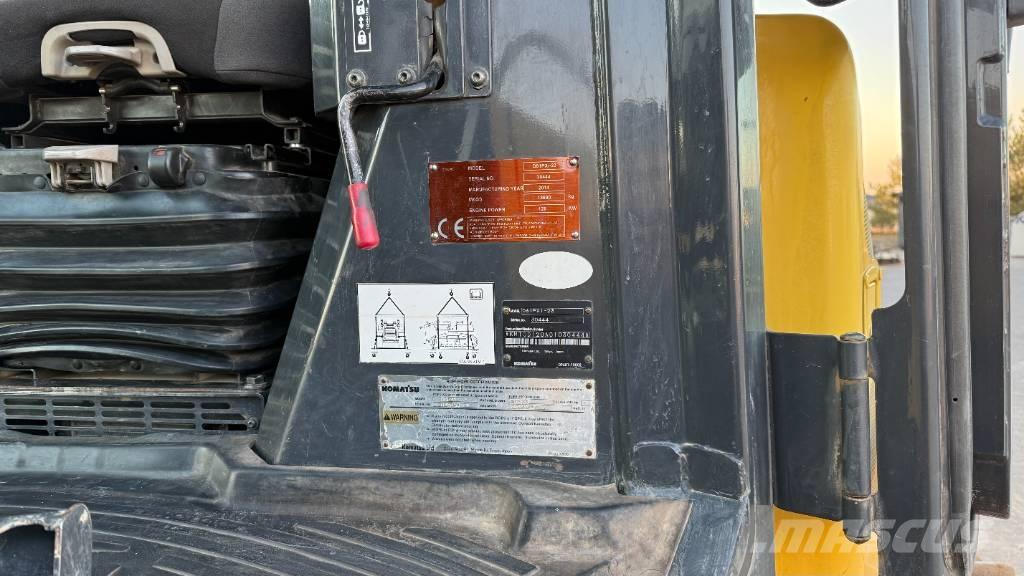 Komatsu D 61 PXI-23 Buldožeri guseničari