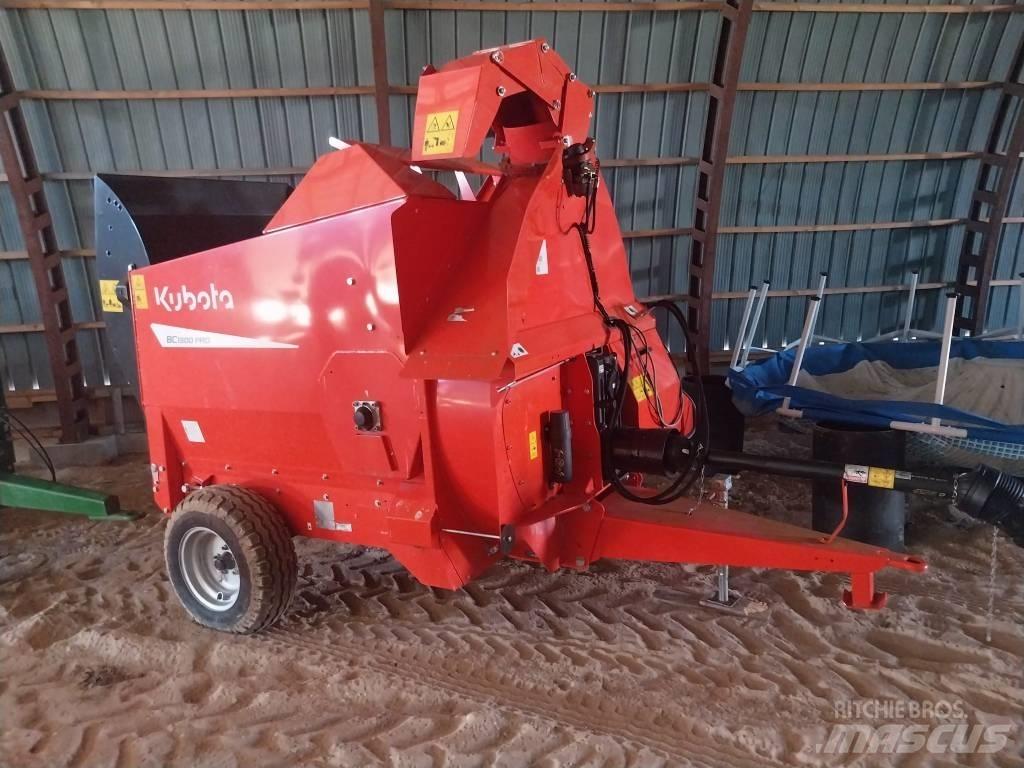 Kubota BC 1300 PRO Rezači za bale, oprema za rezanje i odvajanje bal
