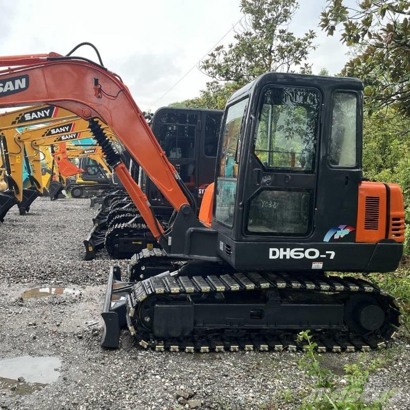 Doosan DH 60 Mini bageri < 7t
