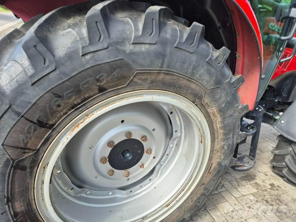 Case IH Farmall 85 C Traktori