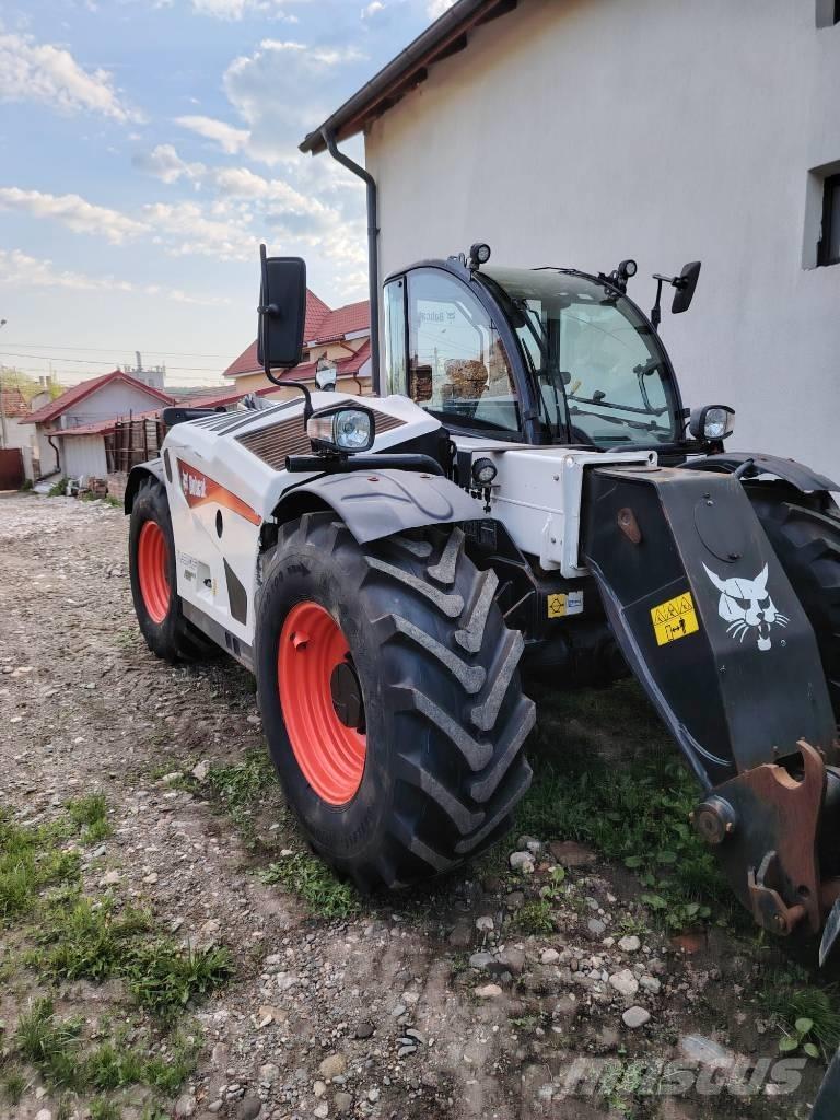 Bobcat TL 38.70 Agri Teleskopski viljuškari