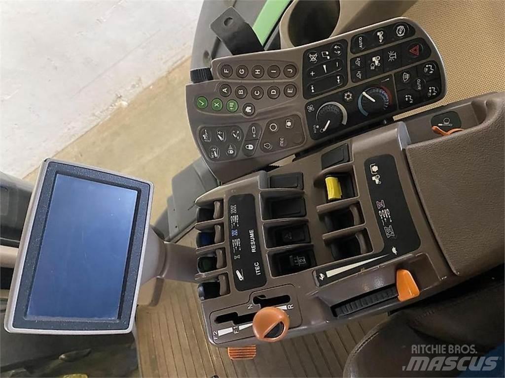 John Deere 8360R Traktori