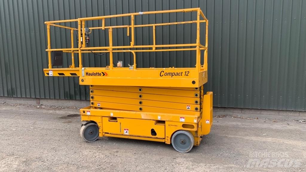 Haulotte Compact 12 Makazaste platforme