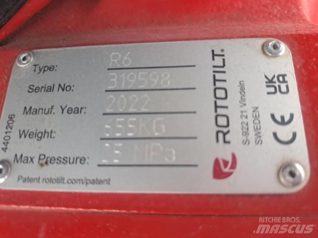 JCB 245 XR Bageri guseničari