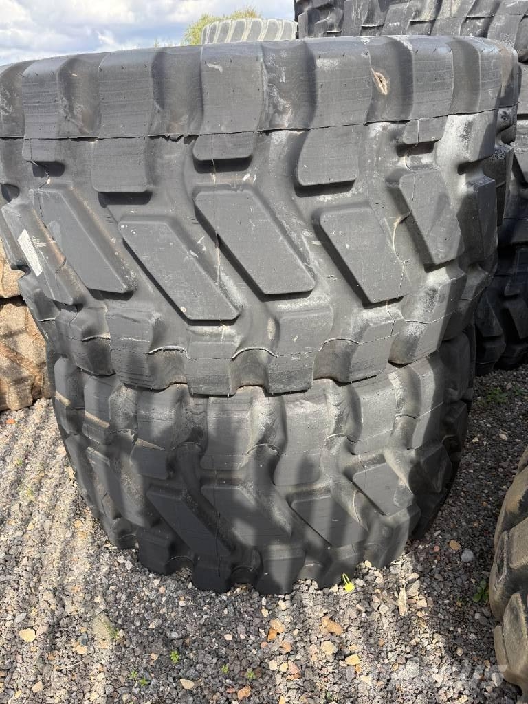 Goodyear 750/65R25 Gume, točkovi i felne