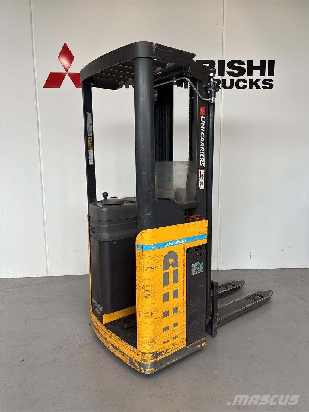 Atlet A160 Samopogonski ručni viljuškari