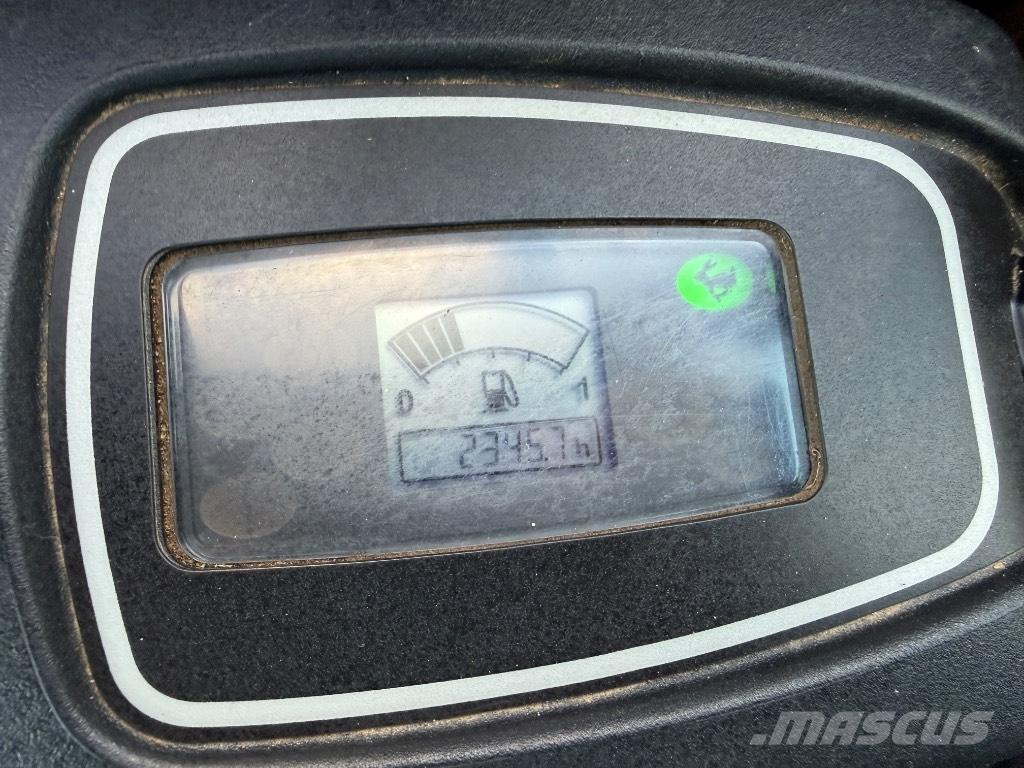 JCB 8026 CTS Mini bageri < 7t