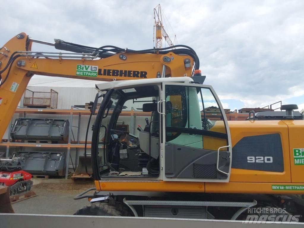 Liebherr A 920 Bageri točkaši