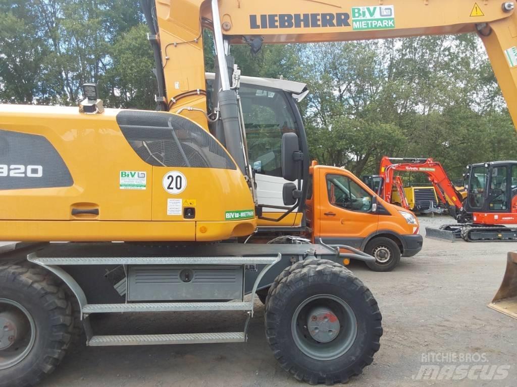 Liebherr A 920 Bageri točkaši