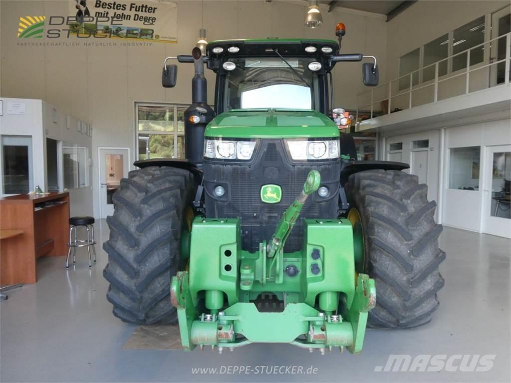 John Deere 8370R Traktori