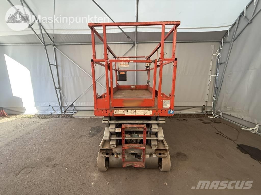 SkyJack SJ III 4626 Makazaste platforme