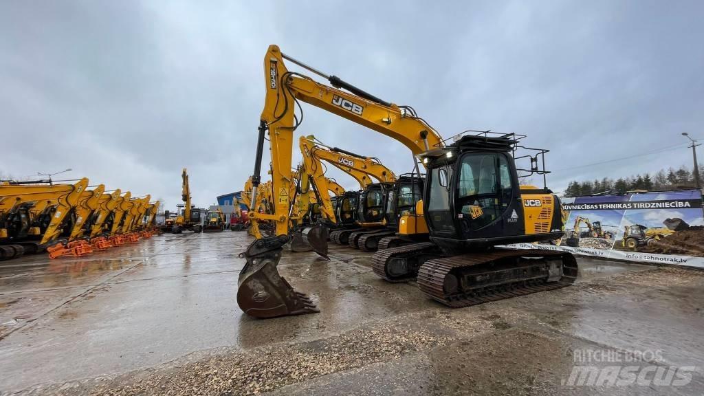 JCB JS 130 LC Bageri guseničari